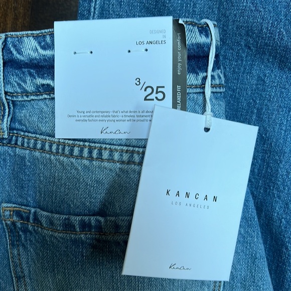 Kan Can 11" High Rise Mom Jean. These are brand new with tags still on them! - Picture 4 of 4